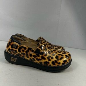 Alegria‎ Keli Leopard Print Patent Slip-On Comfort Shoes | Women’s 38 (8–8.5)